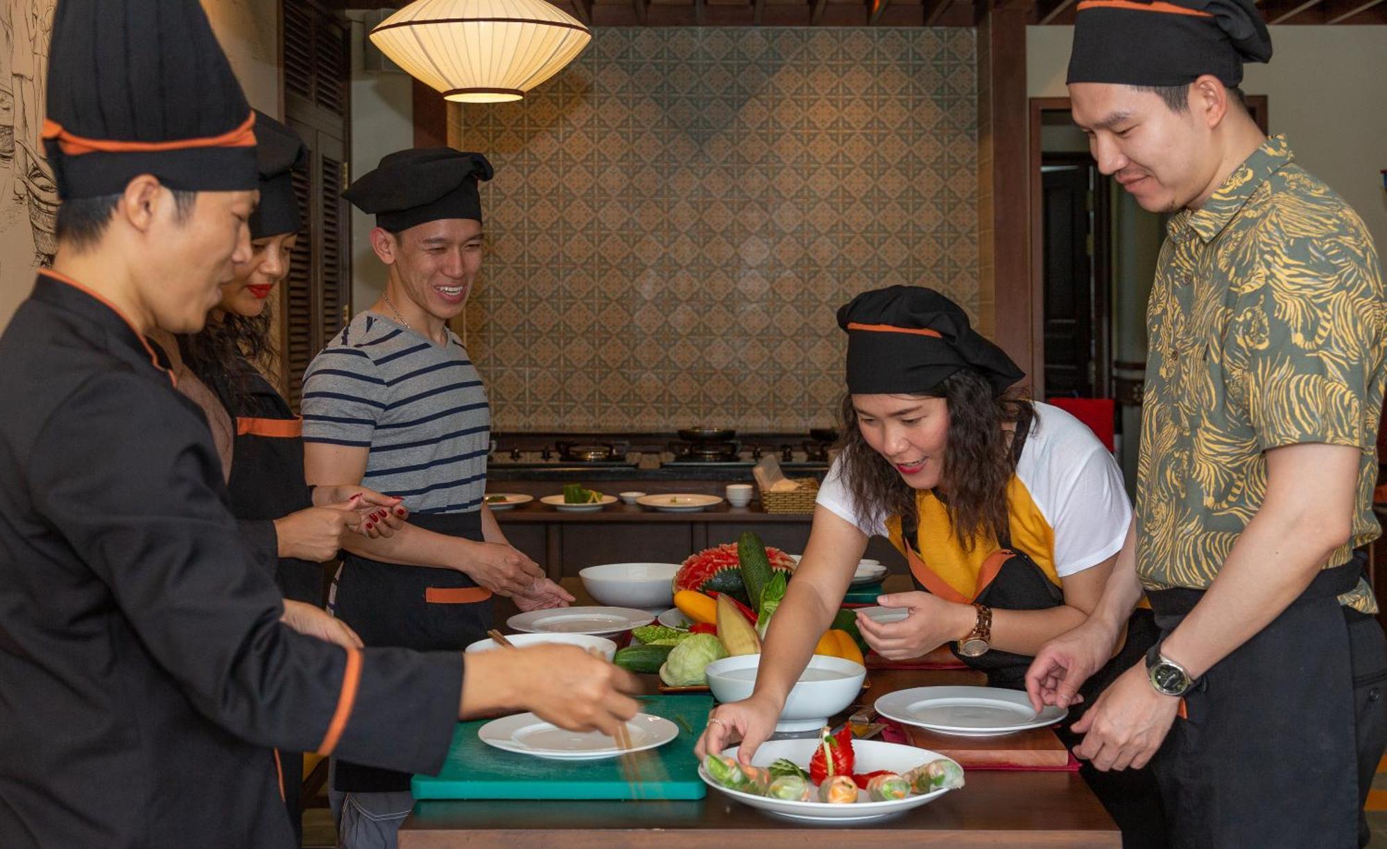 Khách Sạn Cozy Savvy Boutique Hội An Ngoại thất bức ảnh Thai cooking class